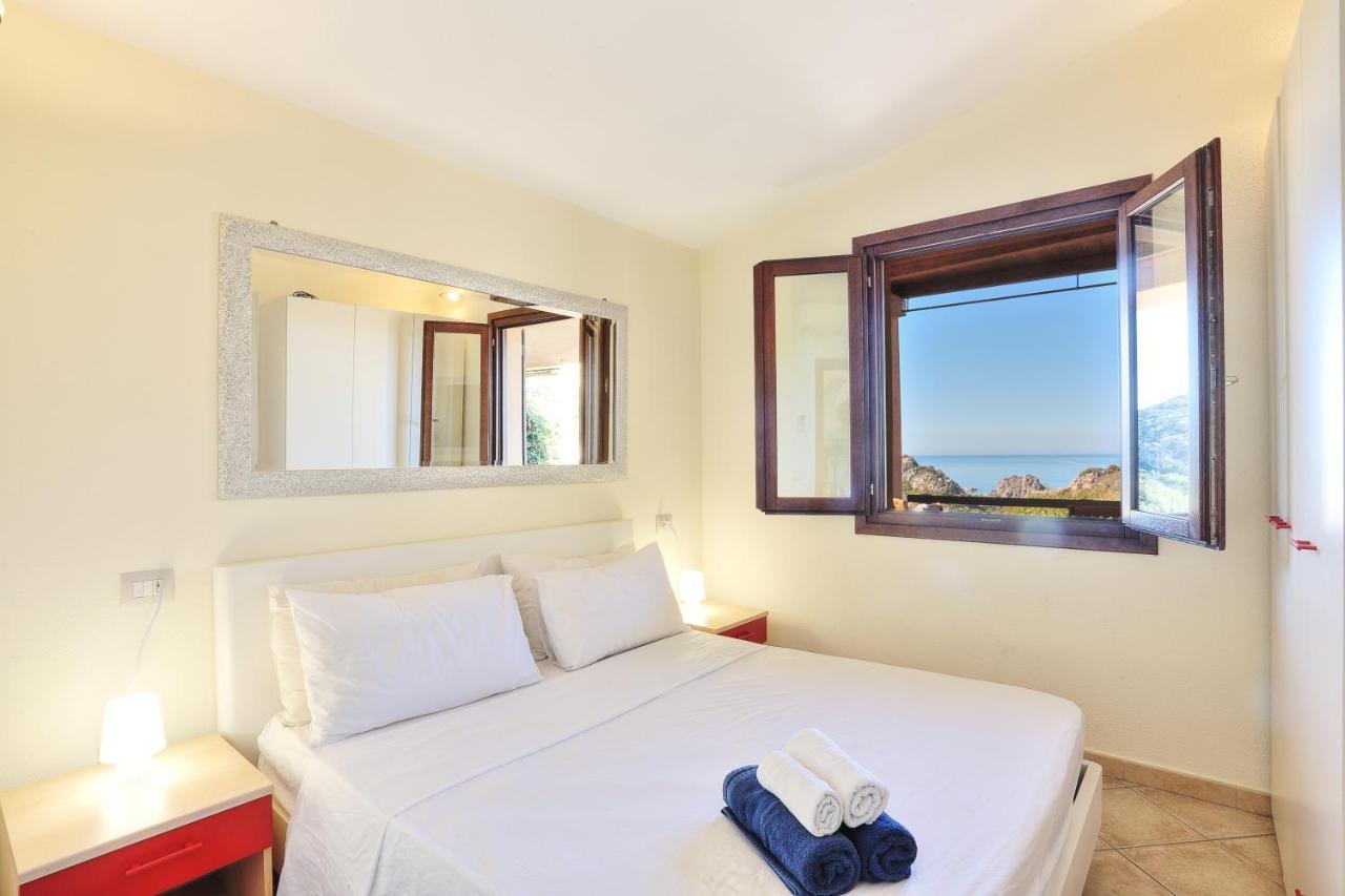 Guinness Paradise Villas By Domusaway Costa Paradiso Exterior photo